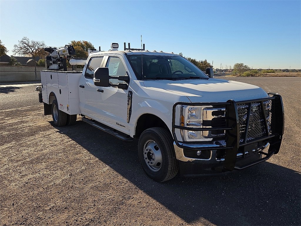 New 2025 Ford F350 XL w/ XL Chrome Package image 8