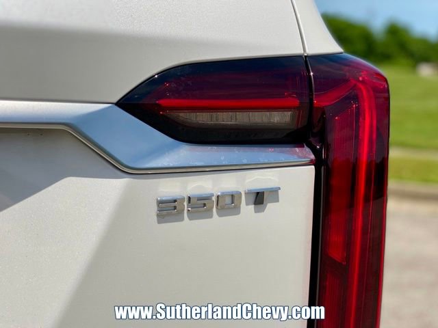 Used 2024 Cadillac XT6 Luxury w/ LPO, Floor Liner Package FWD image 13
