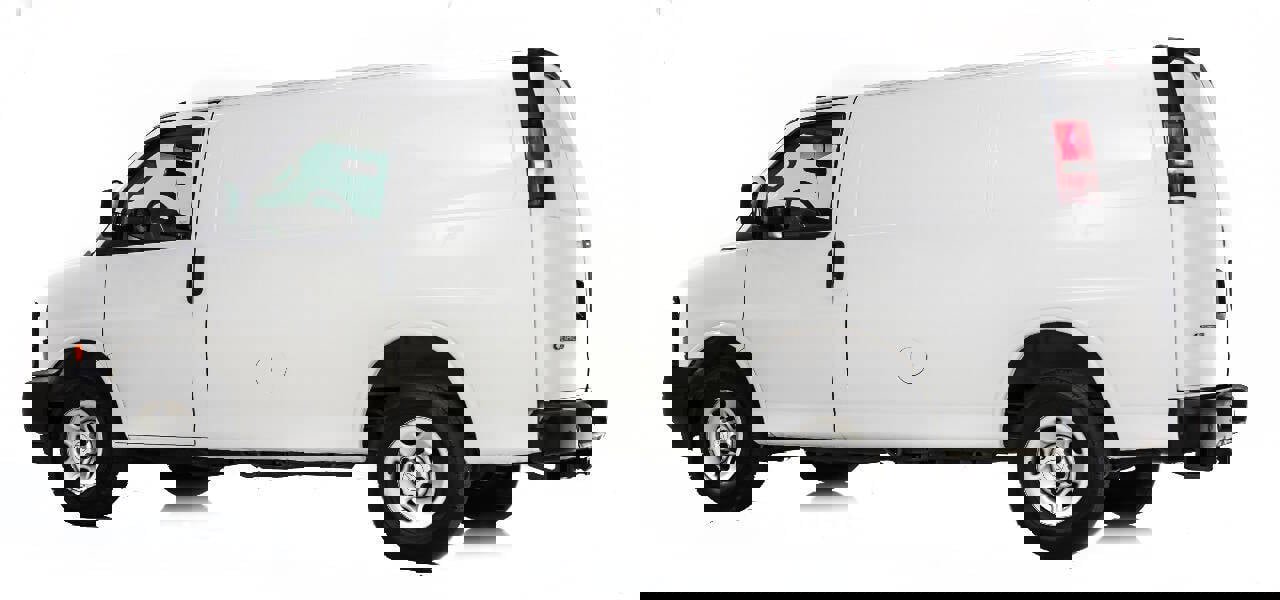 Used 2017 Chevrolet Express 2500 image 4