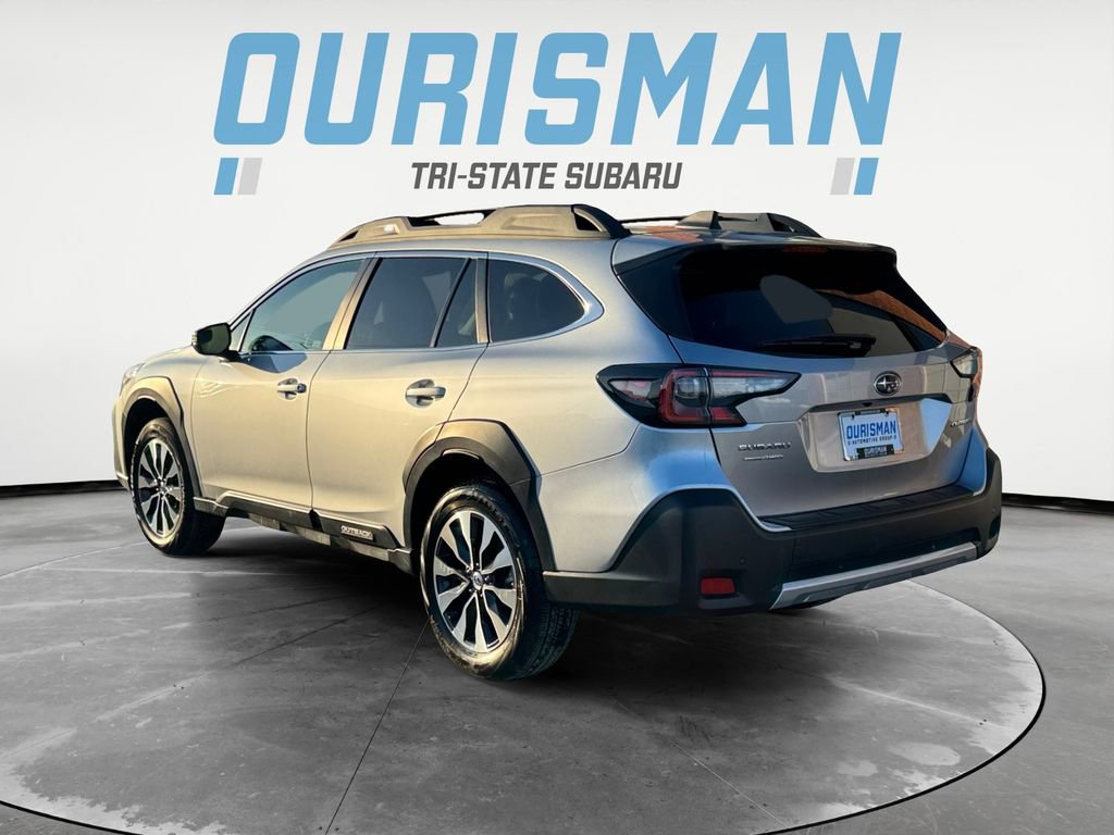 Certified 2025 Subaru Outback Limited image 4