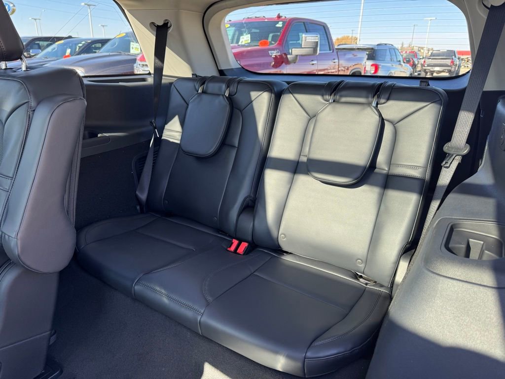 New 2026 Lincoln Aviator AWD image 32