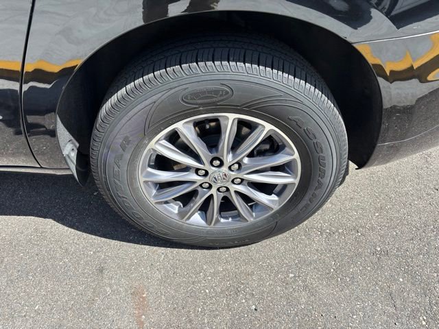 Used 2024 Buick Enclave Essence w/ Trailering Package, 5000 lbs. AWD/4WD image 12