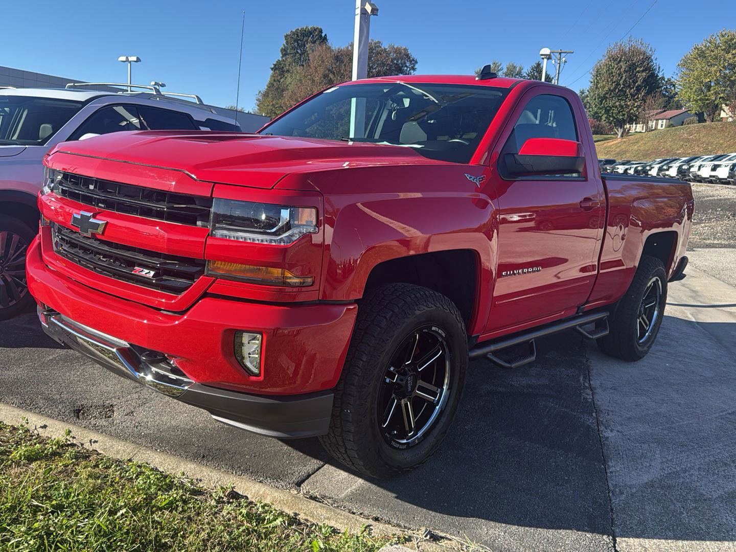 Used 2018 Chevrolet Silverado 1500 LT