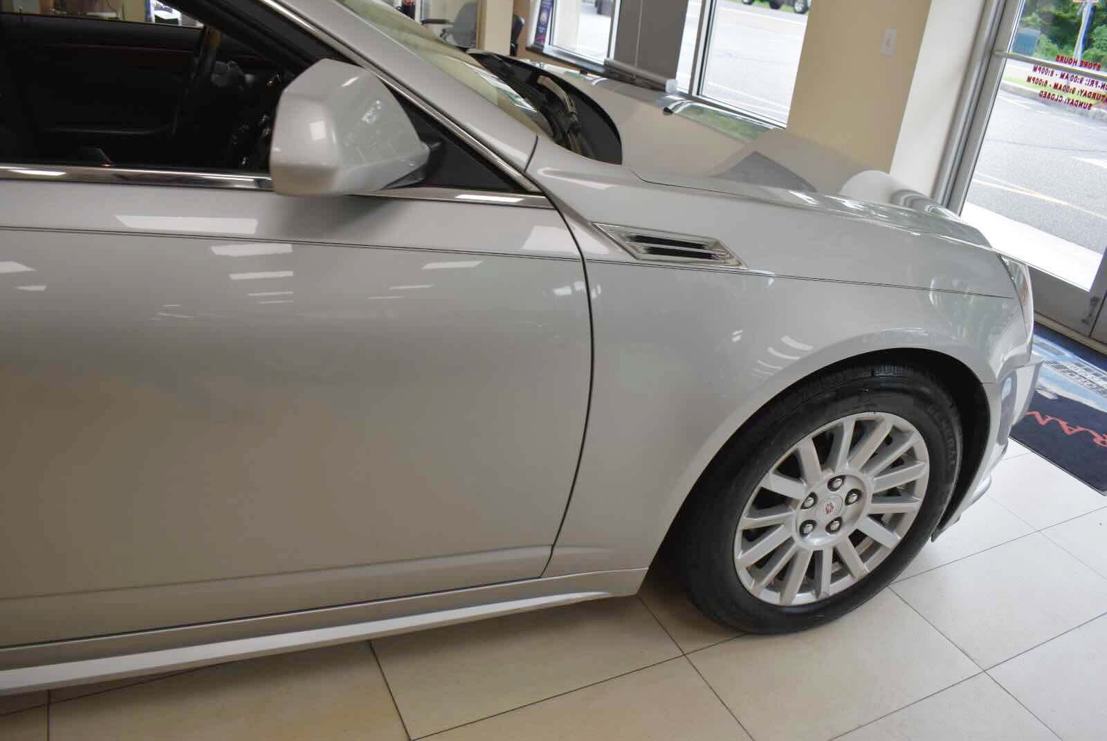 Used 2010 Cadillac CTS Luxury AWD/4WD image 74