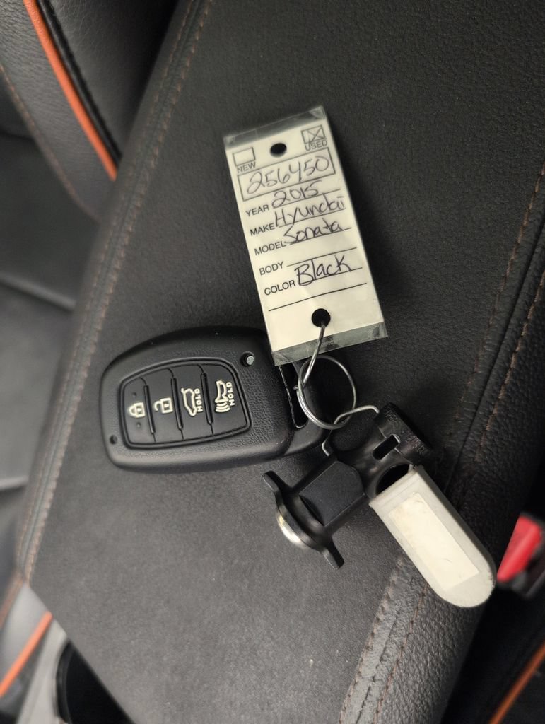 Used 2015 Hyundai Sonata Limited 2.0T FWD image 41
