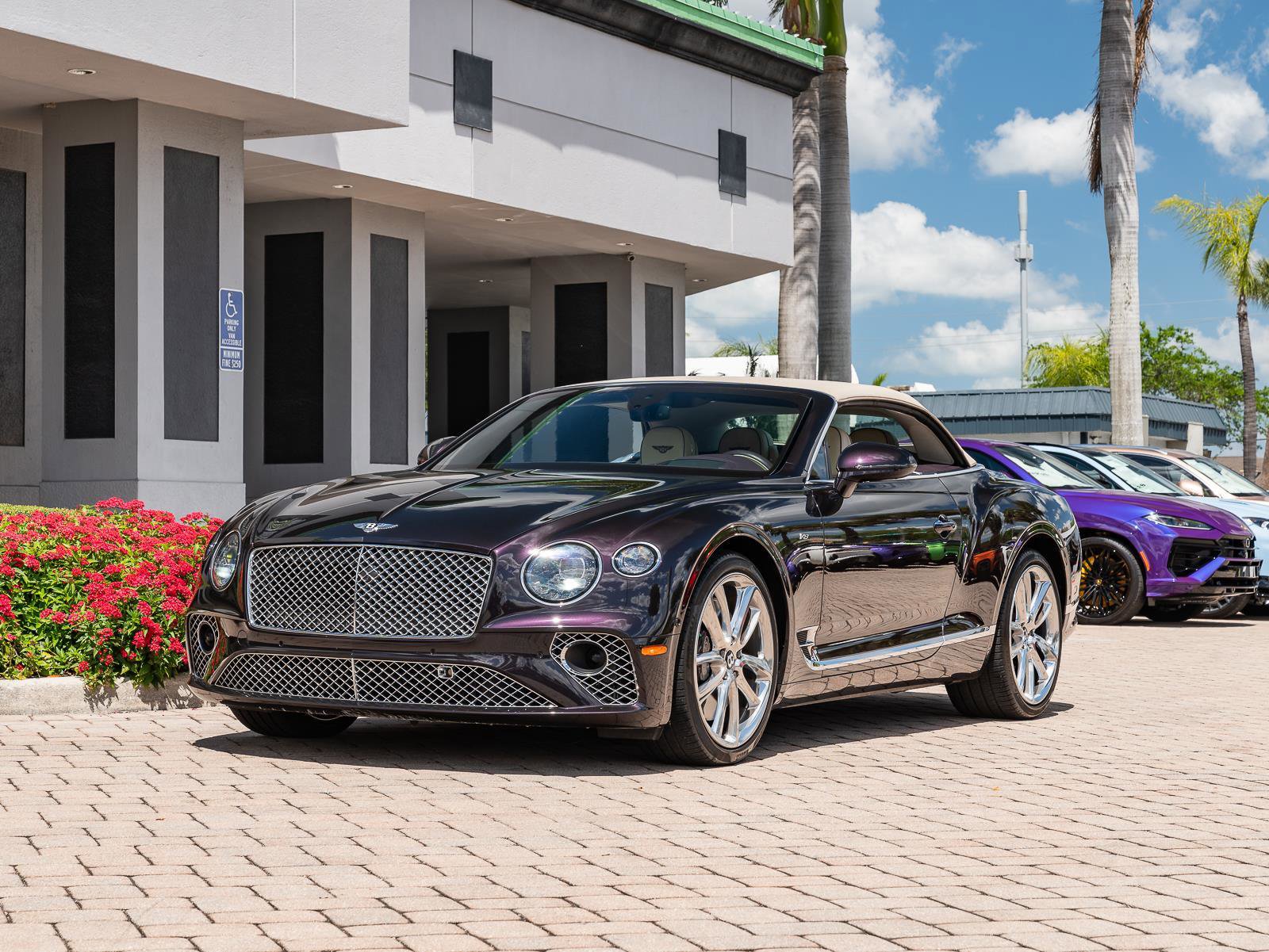 Used 2022 Bentley Continental GT Mulliner AWD/4WD image 27