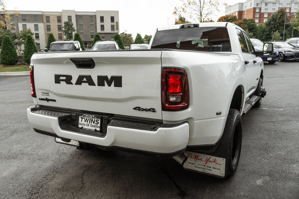 Used 2026 RAM 3500 Lone Star AWD/4WD image 35