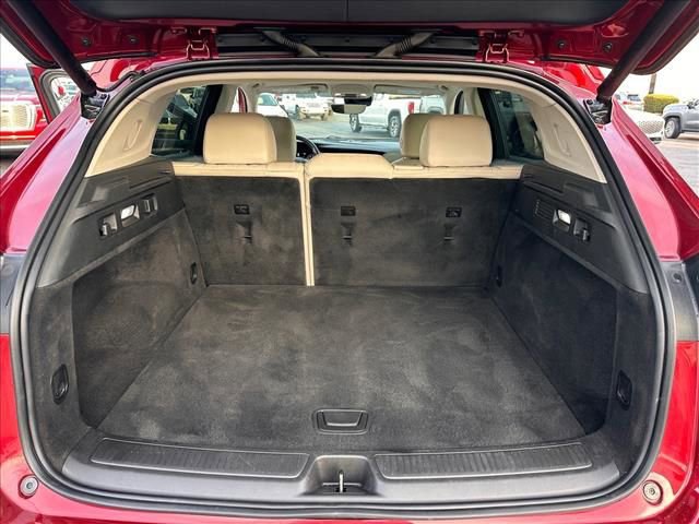 Used 2022 Buick Envision Avenir w/ Technology Package II image 33