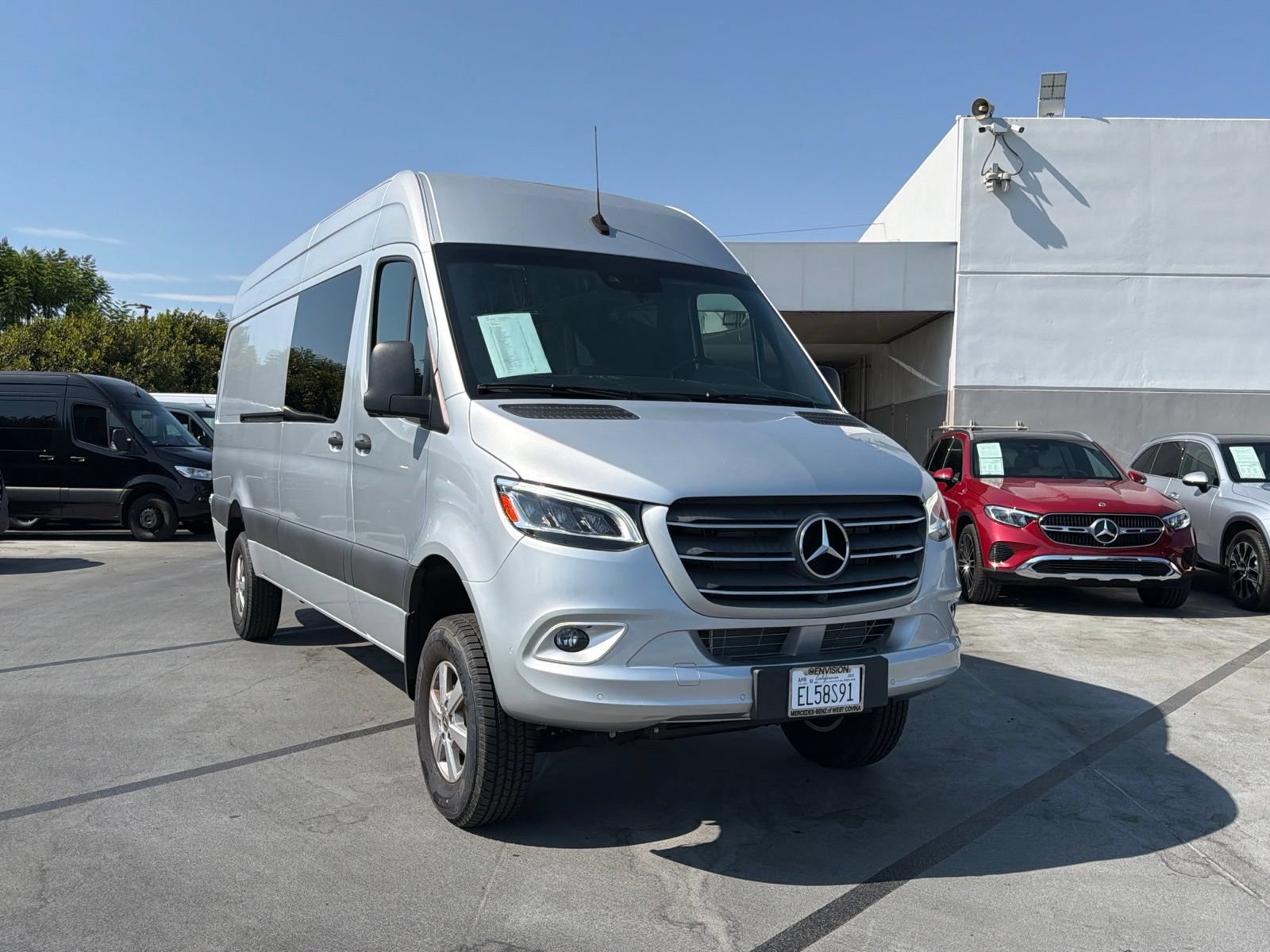 New 2023 Mercedes-Benz Sprinter 2500 image 2