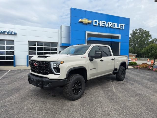 New 2026 Chevrolet Silverado 2500 ZR2 w/ ZR2 Bison Edition AWD/4WD image 2