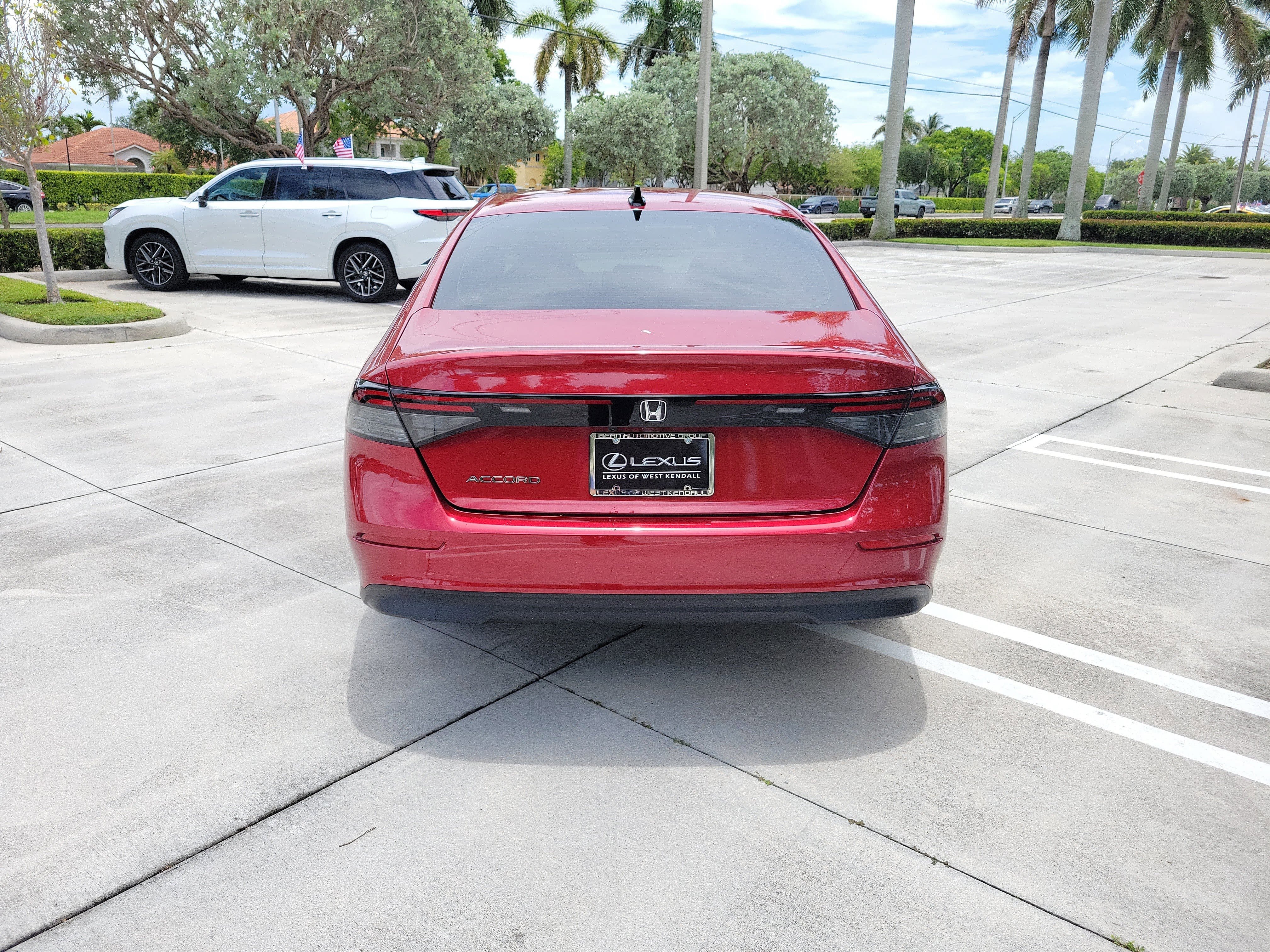 Used 2025 Honda Accord SE image 8