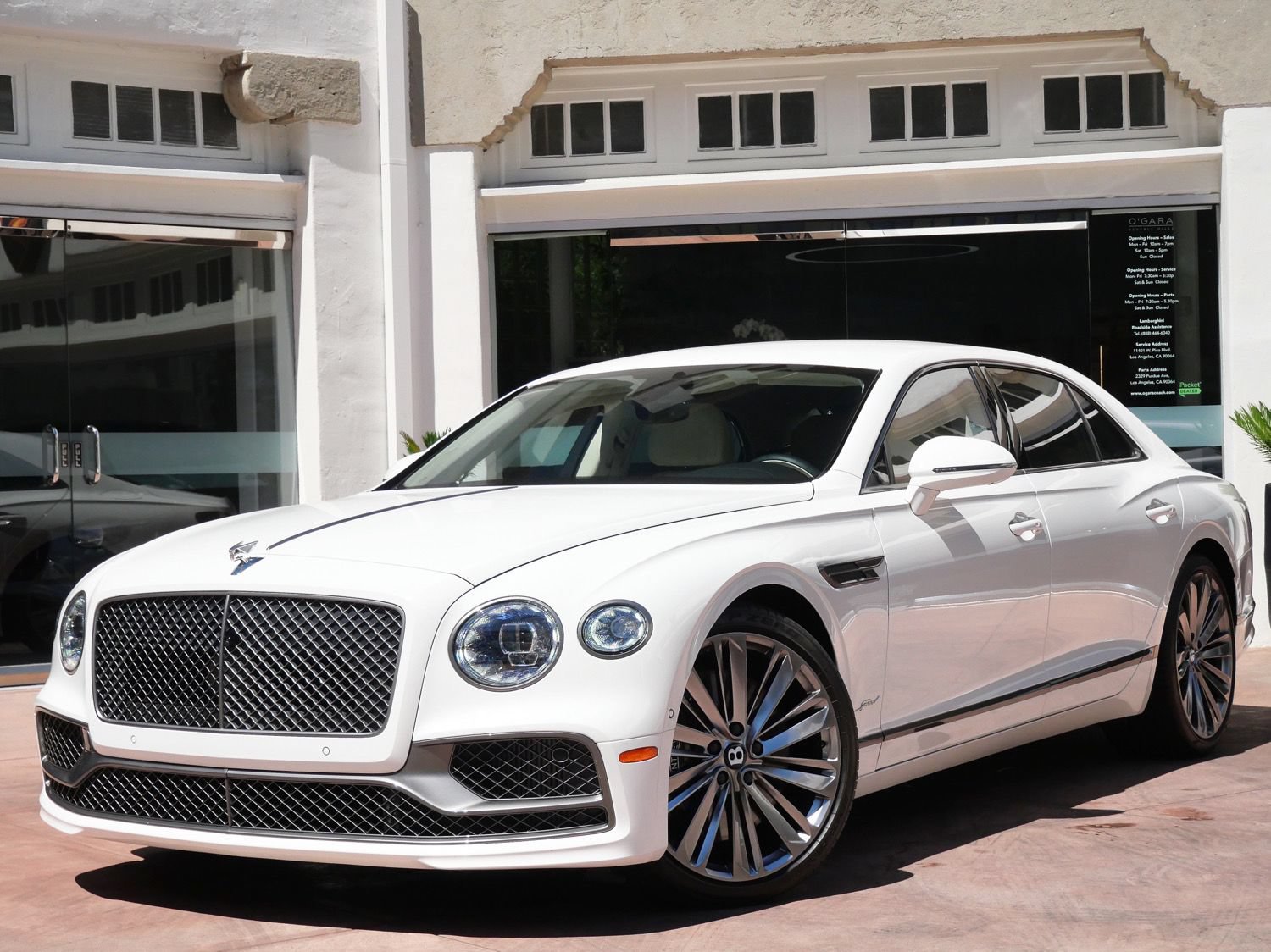 Used 2024 Bentley Flying Spur W12 AWD/4WD image 18