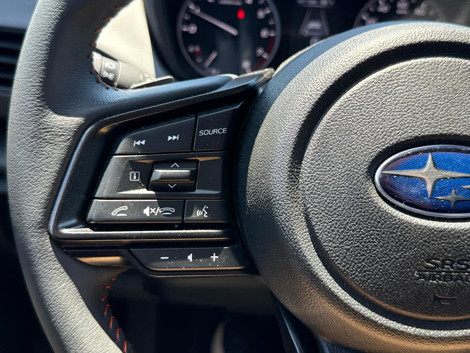 Certified 2025 Subaru Crosstrek 2.5i Limited AWD/4WD image 10