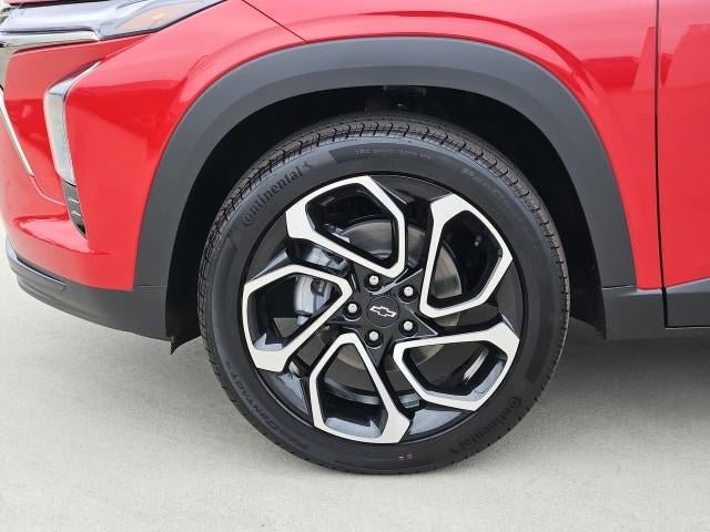 New 2026 Chevrolet Trax RS w/ Driver Confidence Package FWD image 32