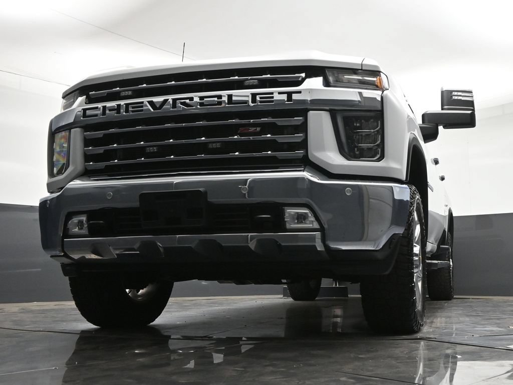 Used 2022 Chevrolet Silverado 2500 LTZ w/ LTZ Plus Package AWD/4WD image 30