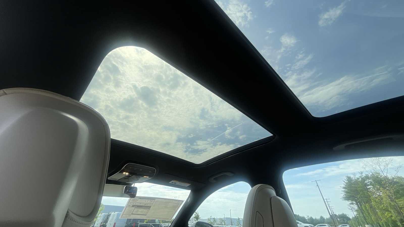New 2026 Mercedes-Benz C 300 4MATIC Sedan image 33