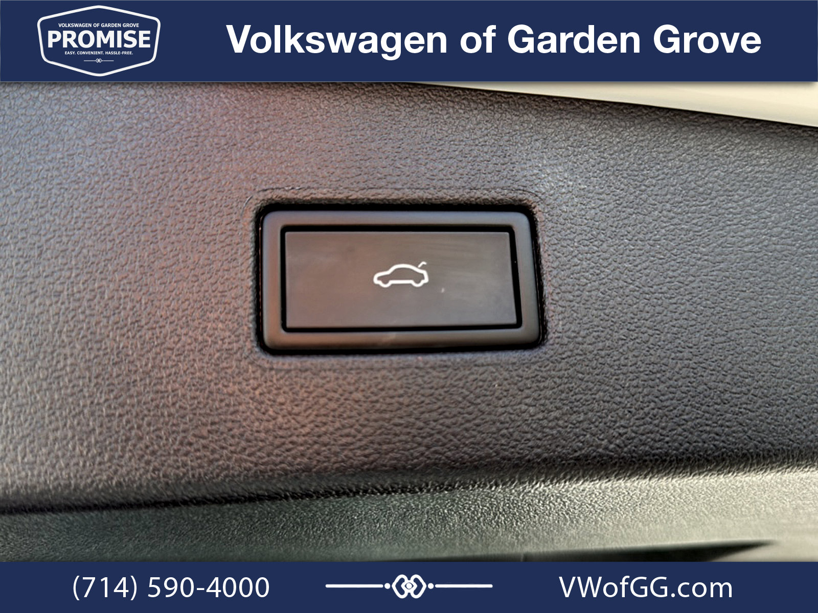 Used 2024 Volkswagen Tiguan SEL R-Line AWD/4WD image 12