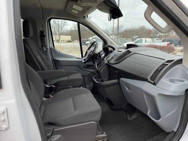 Used 2016 Ford Transit 350 XL image 28