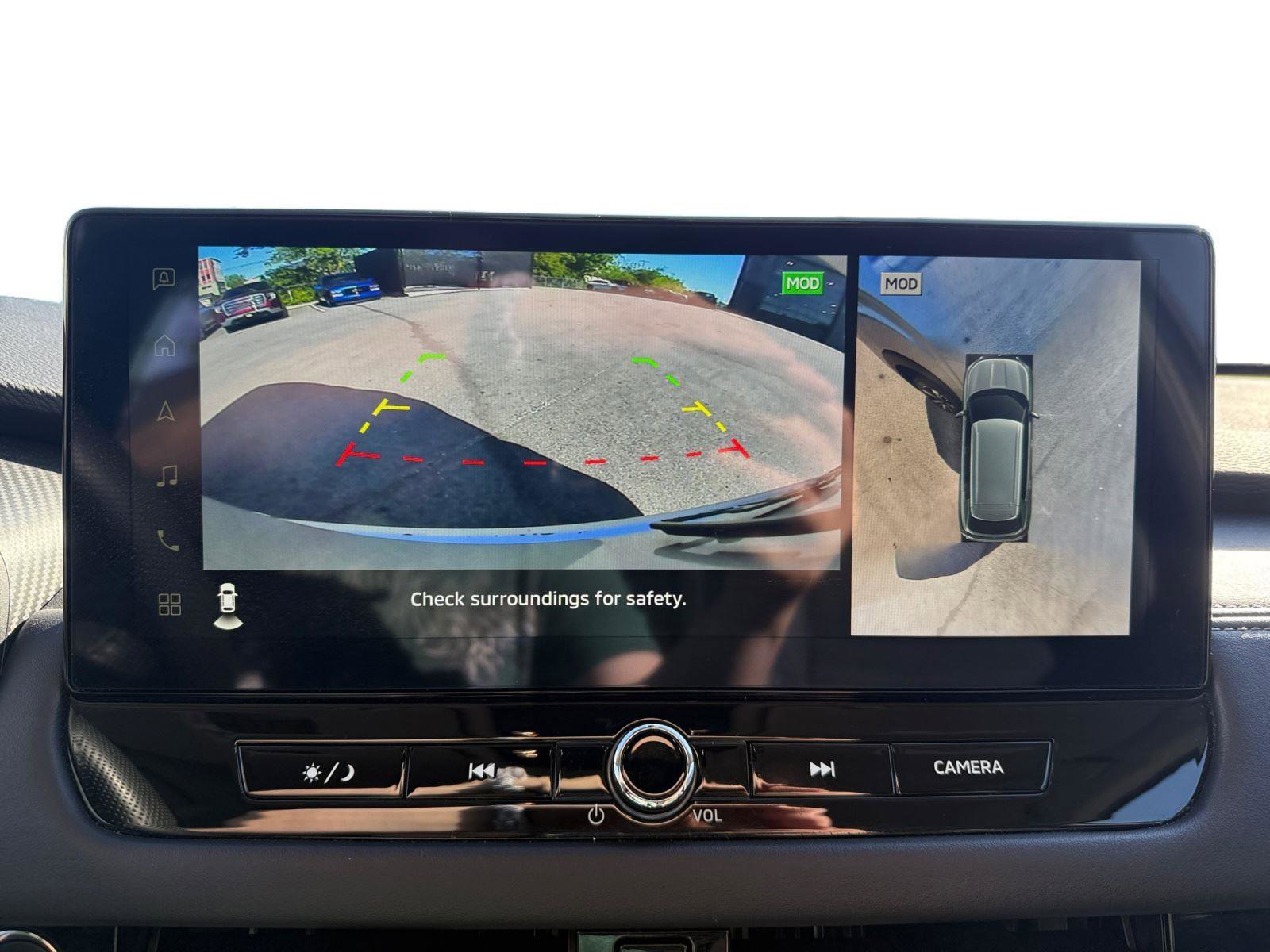 Used 2025 Mitsubishi Outlander SE FWD image 17