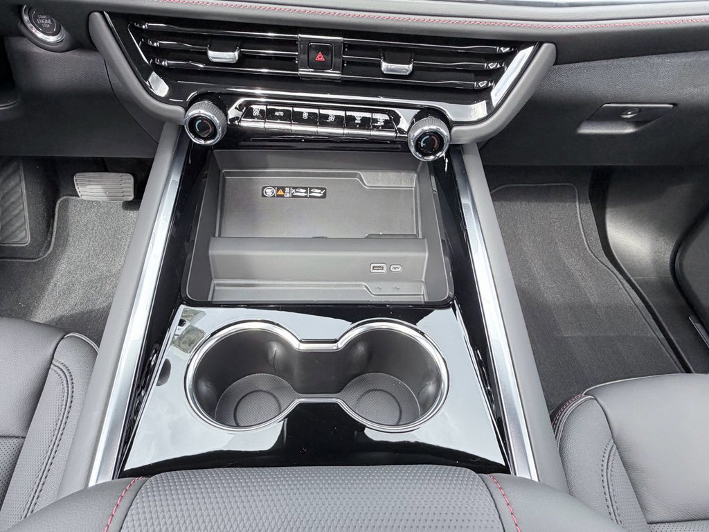 New 2026 Chevrolet Suburban RST image 20