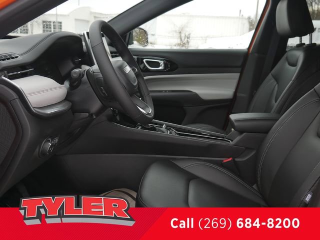 New 2026 Jeep Compass Limited AWD/4WD image 36