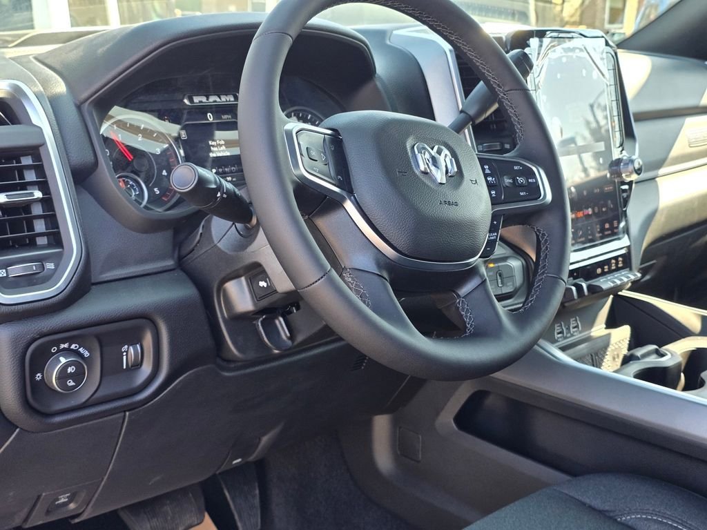 New 2026 RAM 2500 Big Horn AWD/4WD image 7
