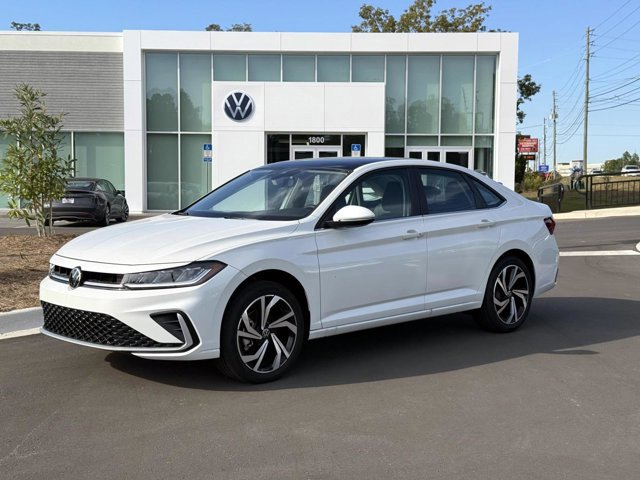 New 2025 Volkswagen Jetta SEL