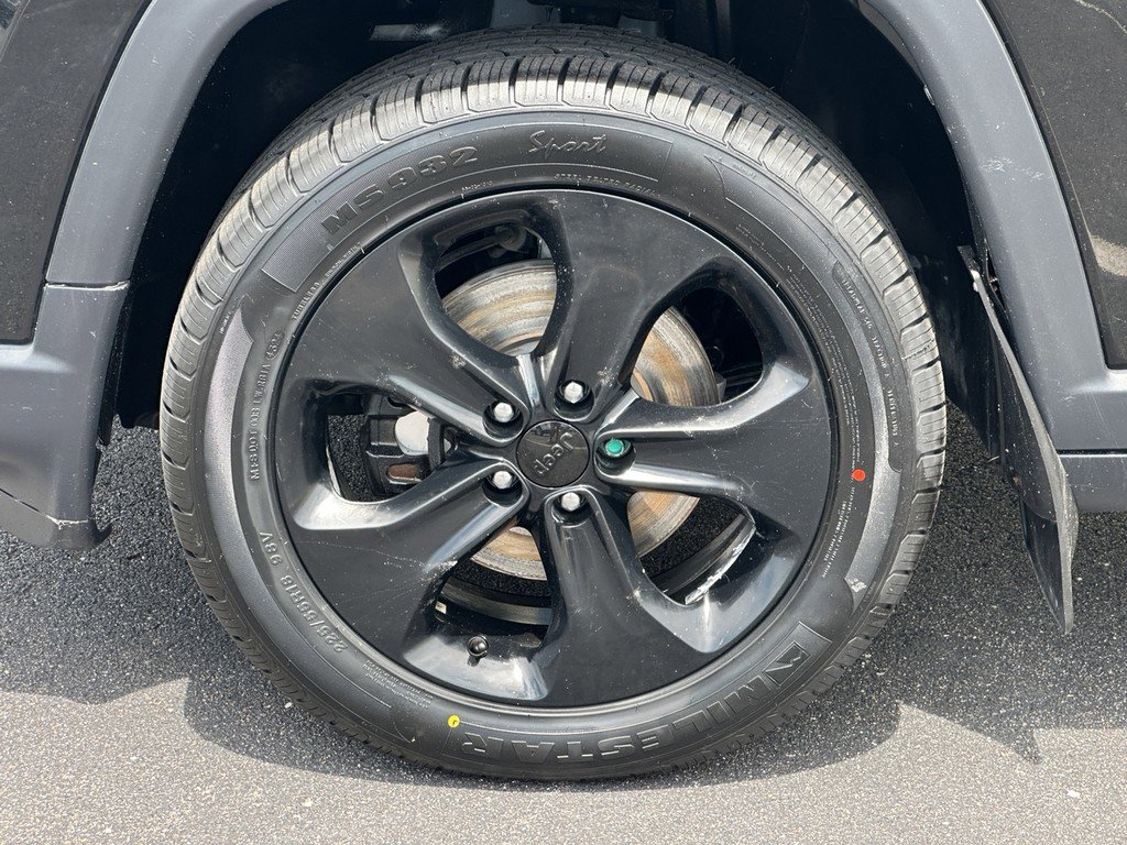 Used 2021 Jeep Compass Latitude image 9