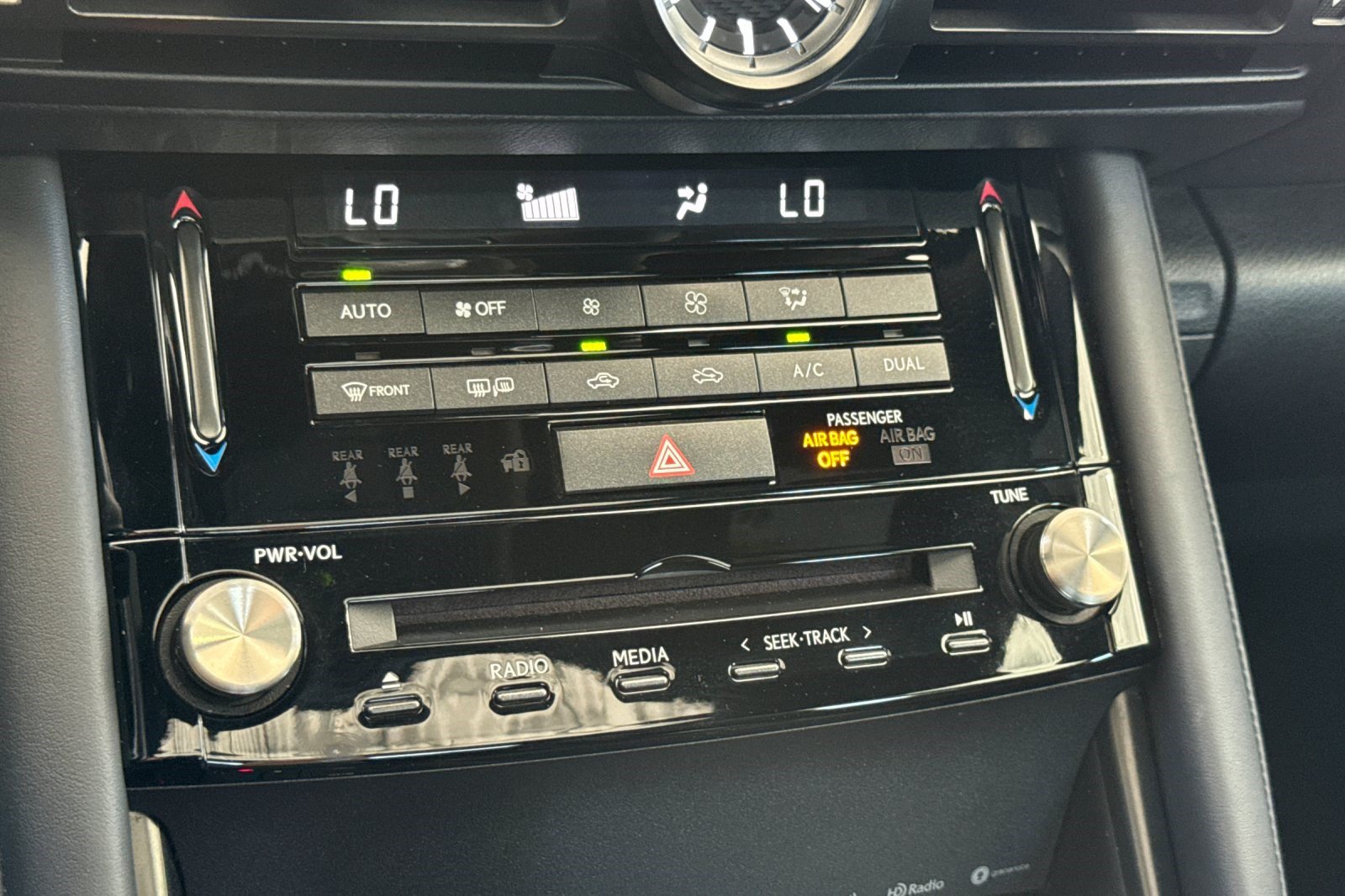 Used 2024 Lexus IS 350 F Sport RWD image 25