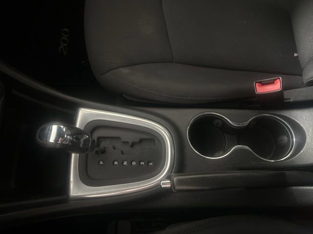 Used 2013 Chrysler 200 LX image 19