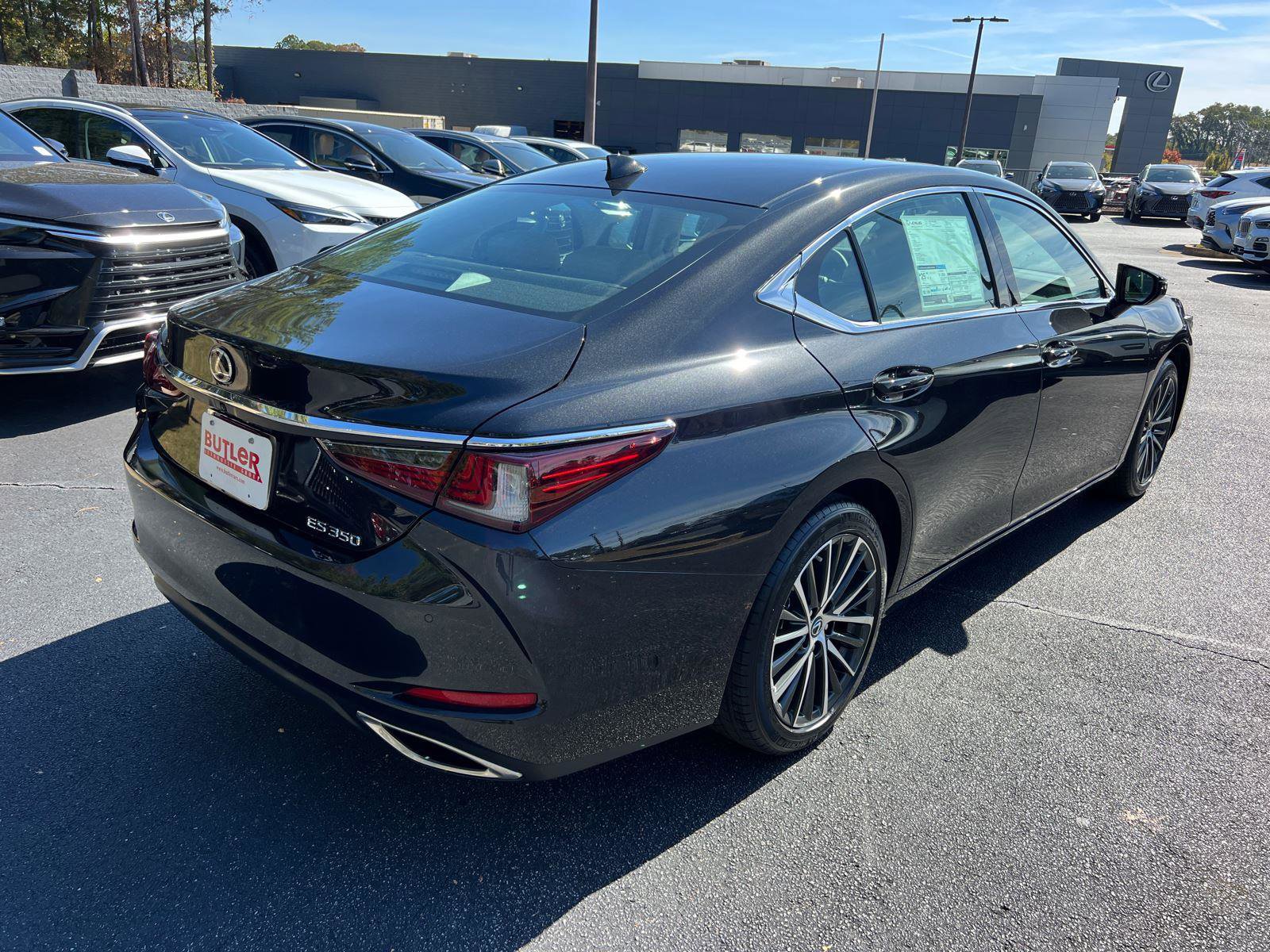 New 2025 Lexus ES 350 w/ Premium Package image 6