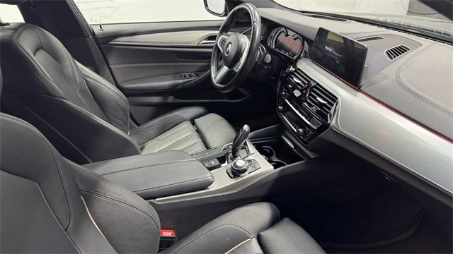 Used 2018 BMW 530i image 11