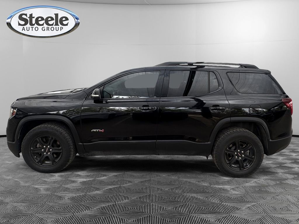 Used 2023 GMC Acadia AT4 w/ Technology Package image 2