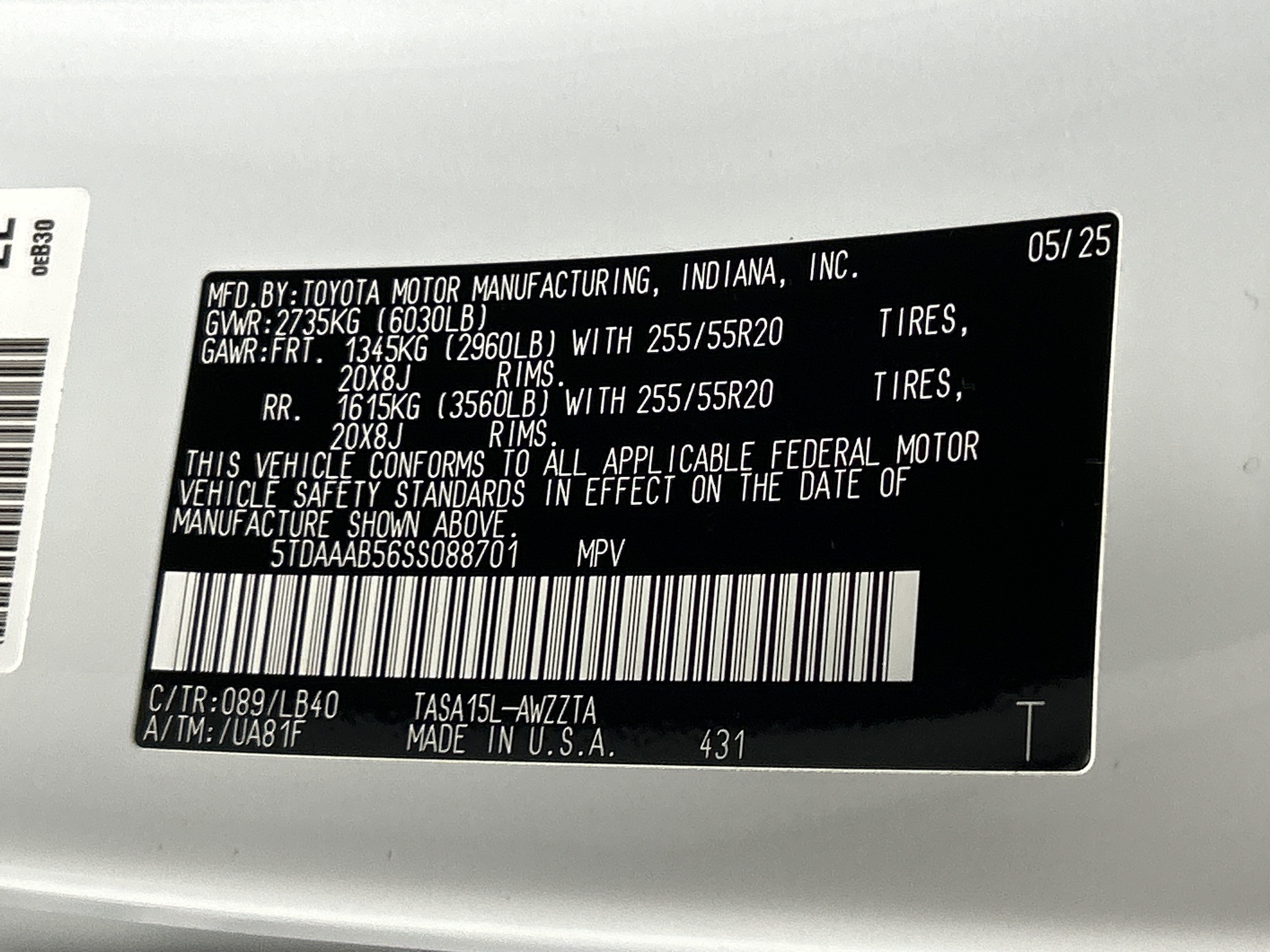 Used 2025 Toyota Grand Highlander AWD image 35
