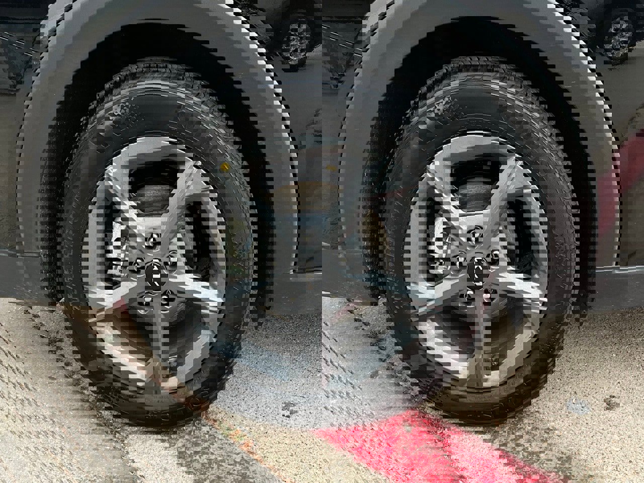 Used 2025 Kia K4 LXS image 9