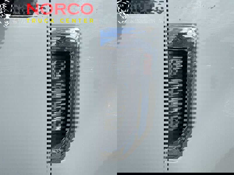 Used 2022 Ford F250 XL w/ Power Equipment Group image 12