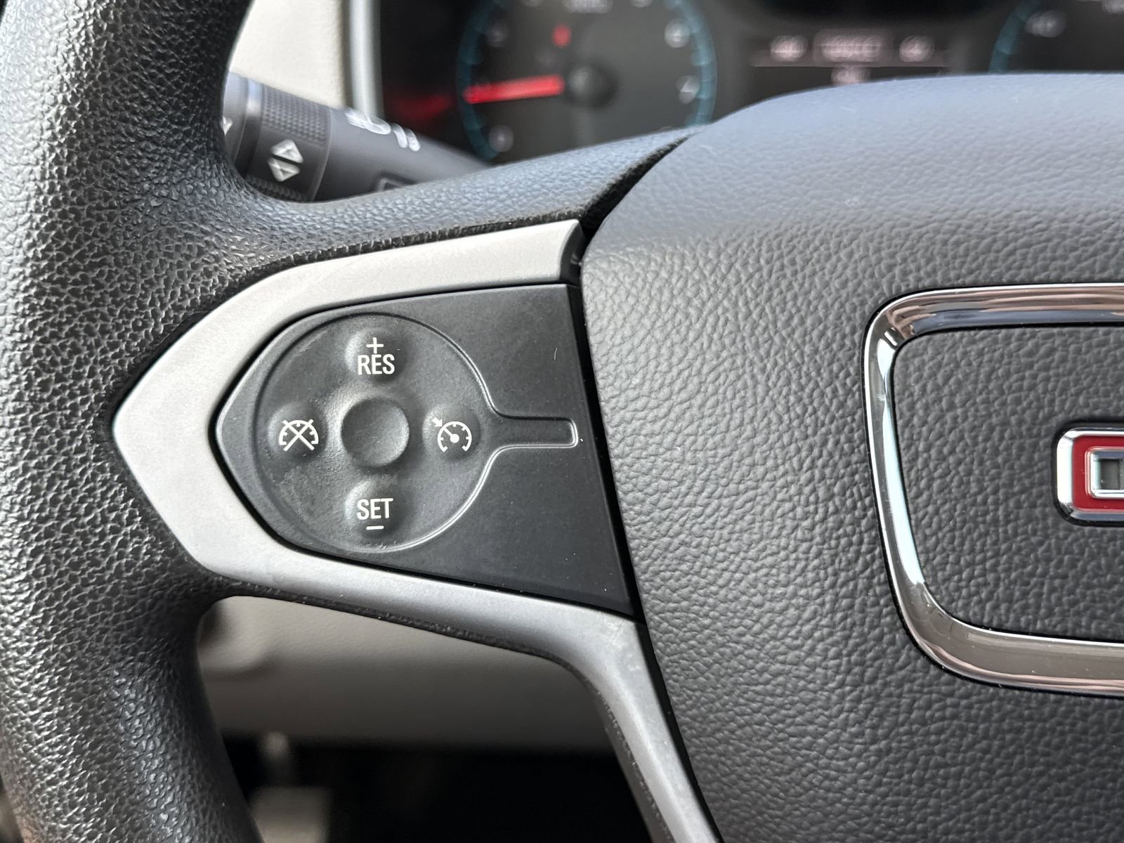 Used 2017 GMC Canyon 2WD Crew Cab w/ Convenience Package image 19