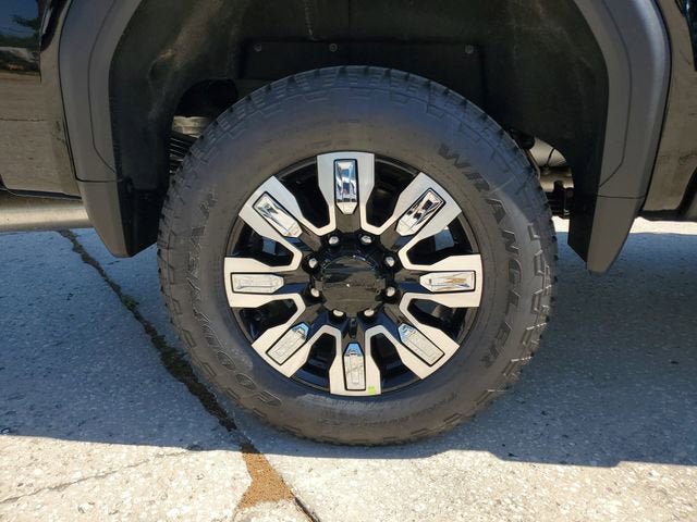 New 2026 GMC Sierra 2500 Denali w/ Denali Reserve Package AWD/4WD image 6