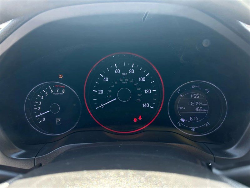 Used 2018 Honda HR-V LX image 11