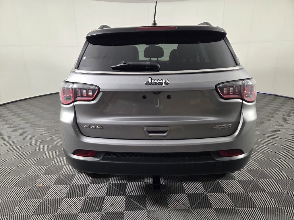 Certified 2020 Jeep Compass Latitude image 7