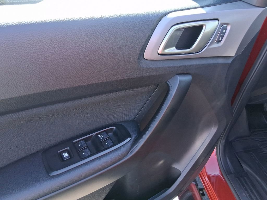 Used 2019 Ford Ranger XLT w/ Equipment Group 301A Mid image 12