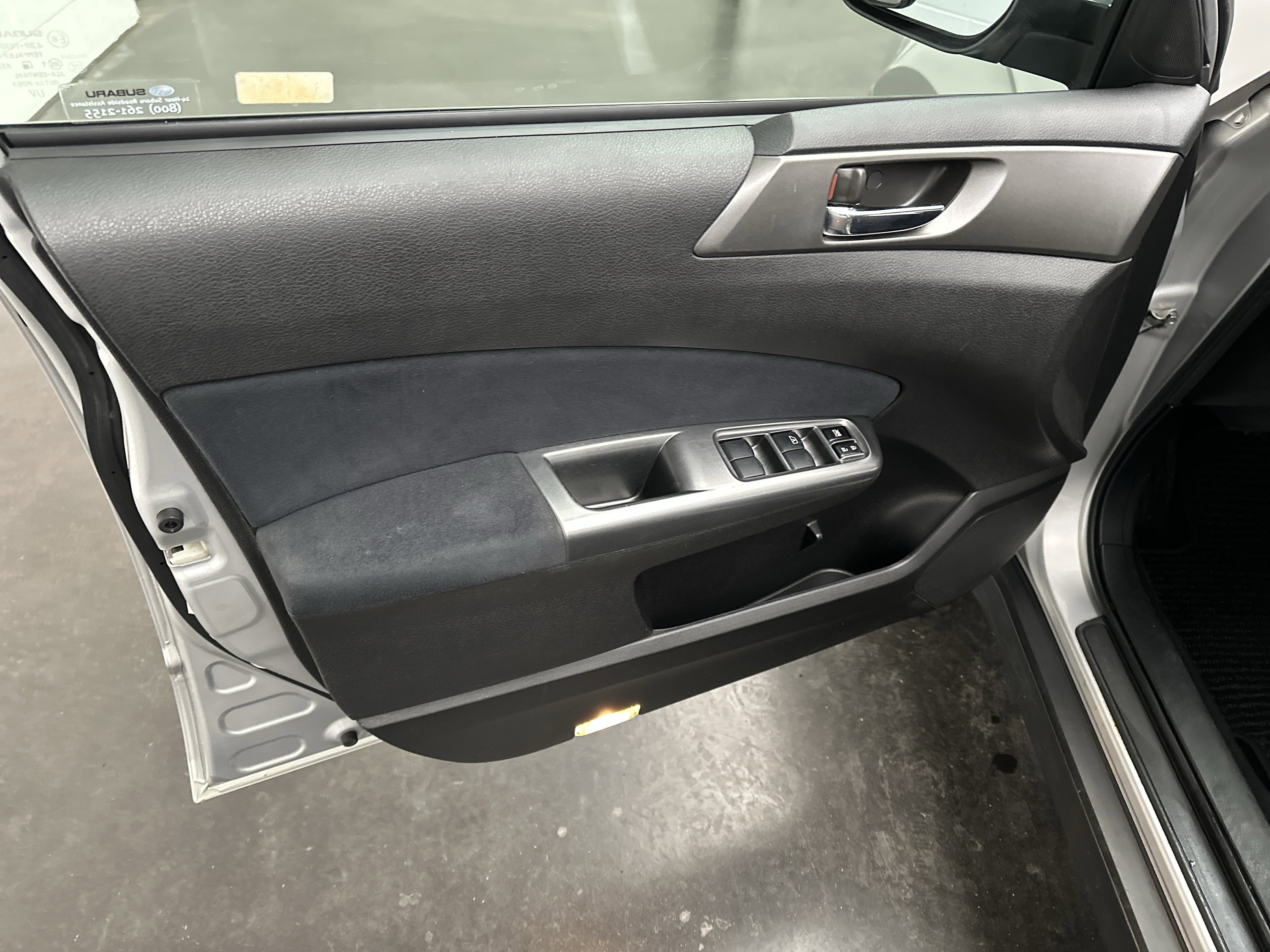 Used 2011 Subaru Forester 2.5X Limited w/ Popular Equipment Group 4B image 16