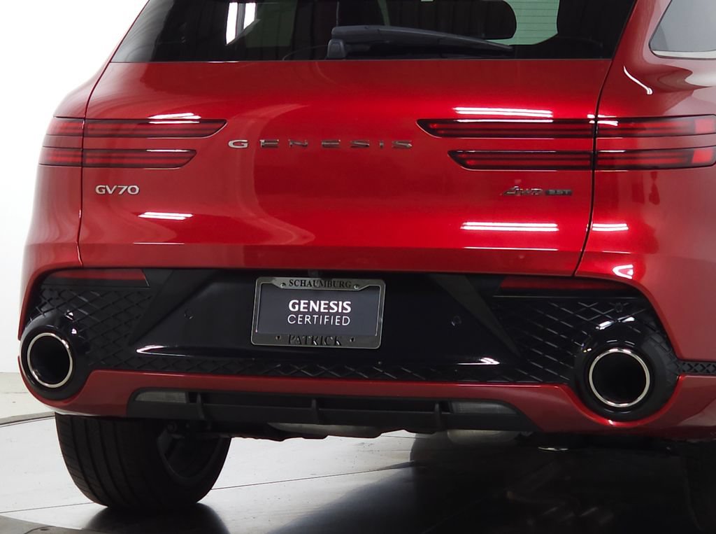 Used 2024 Genesis GV70 3.5T Sport w/ Sport Advanced Package AWD/4WD image 12