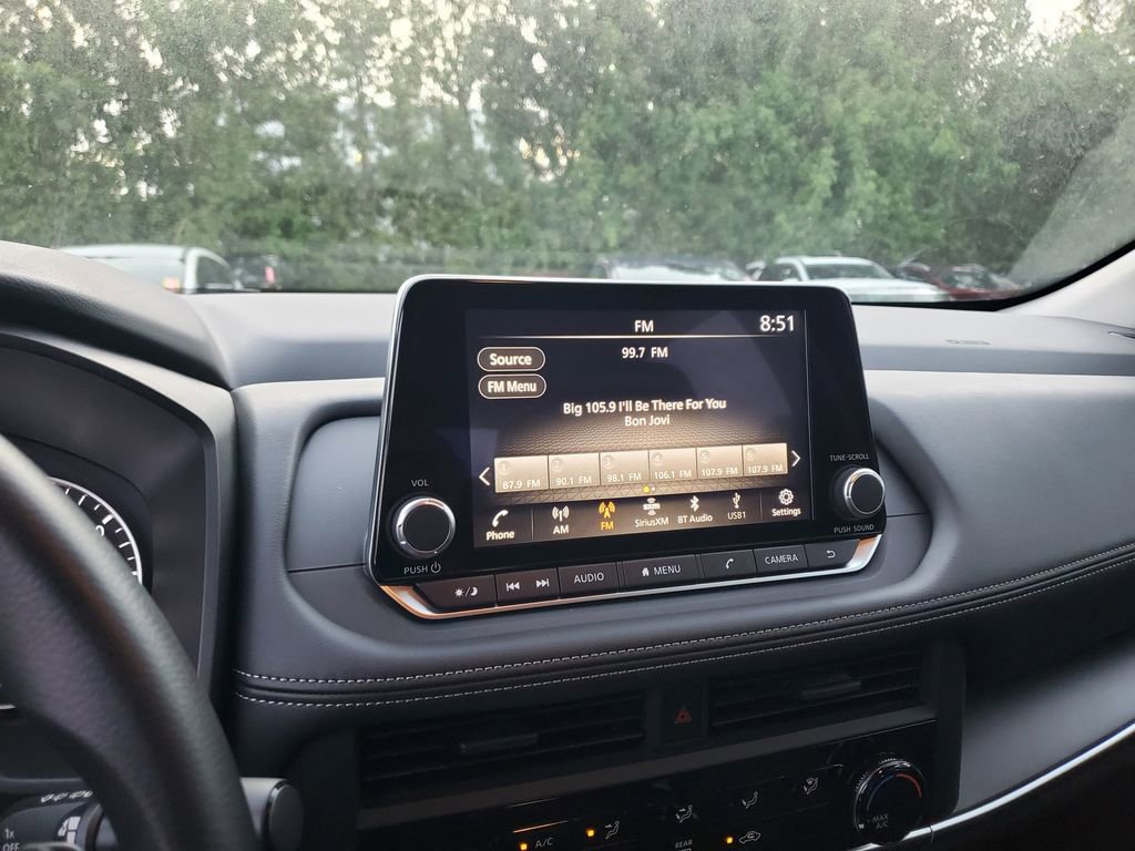 New 2026 Nissan Rogue S image 8