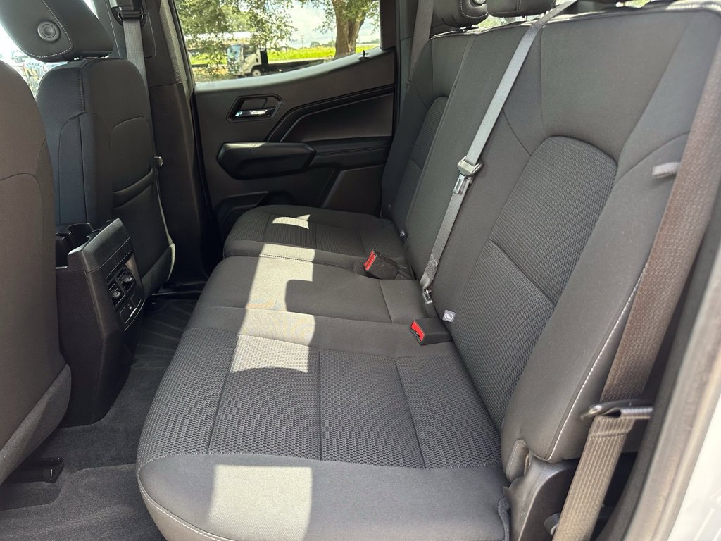 Used 2023 Chevrolet Colorado LT RWD image 12