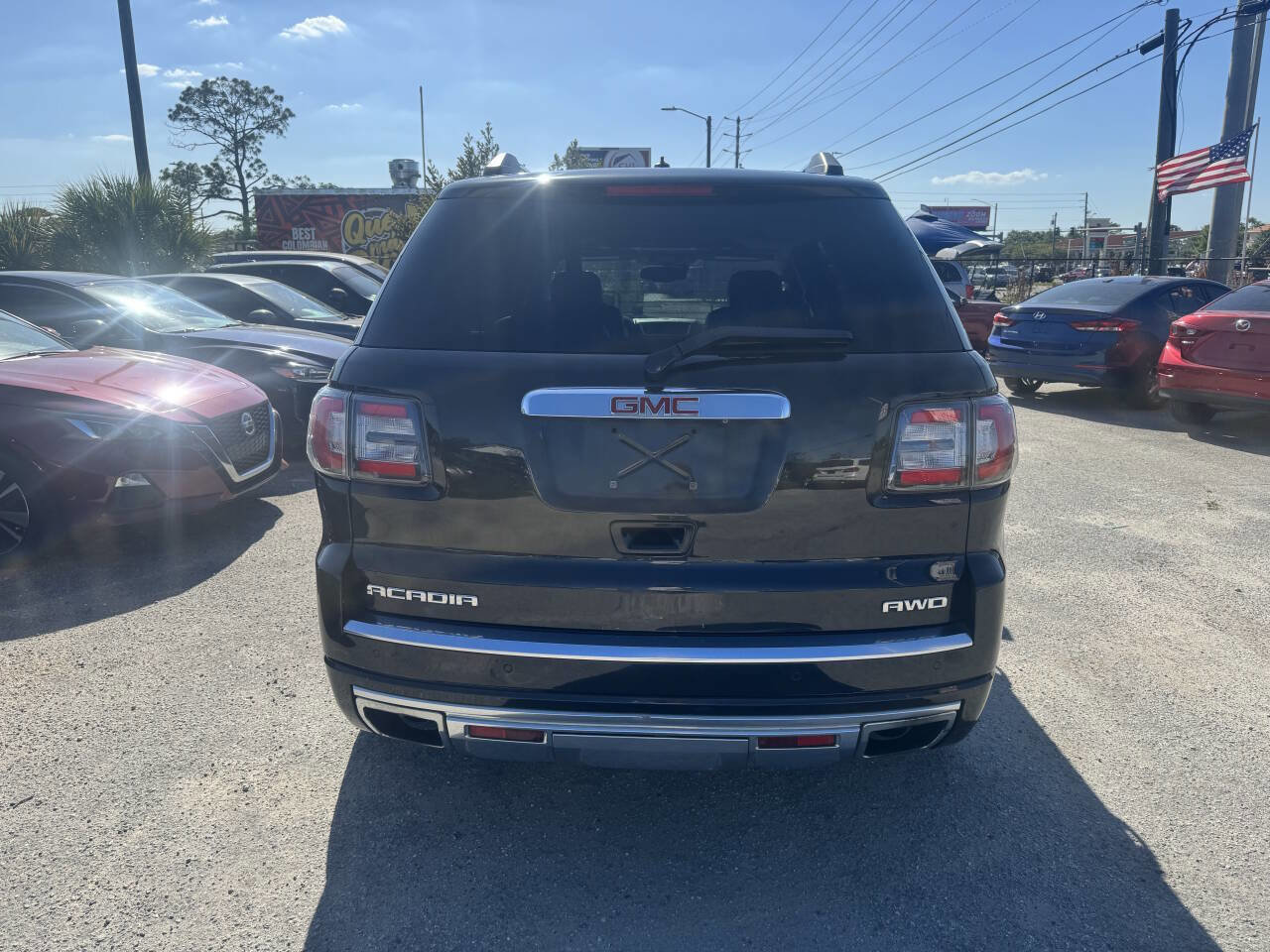 Used 2015 GMC Acadia Denali image 4