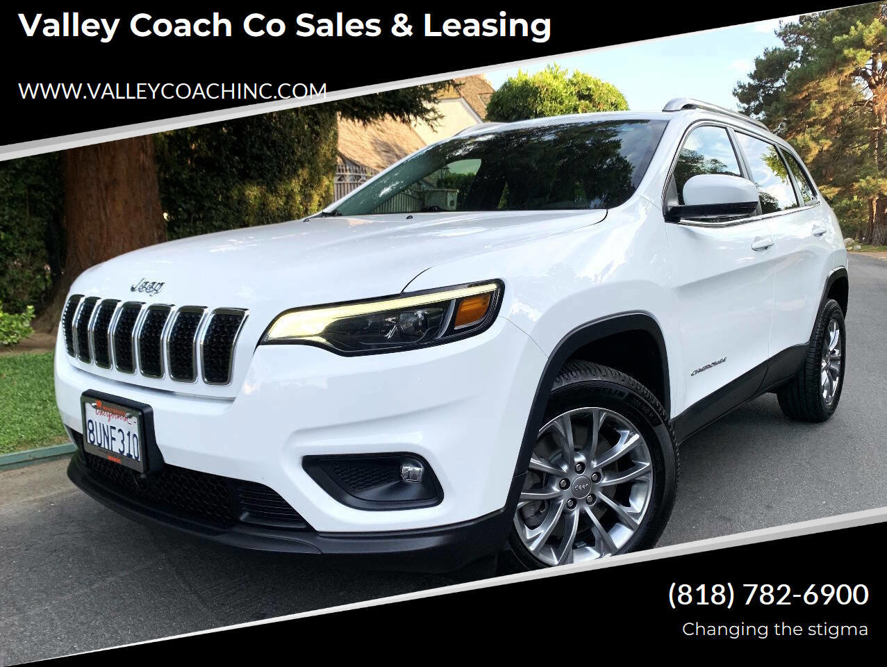 Used 2021 Jeep Cherokee Latitude Lux w/ Sun & Sound Group image 1