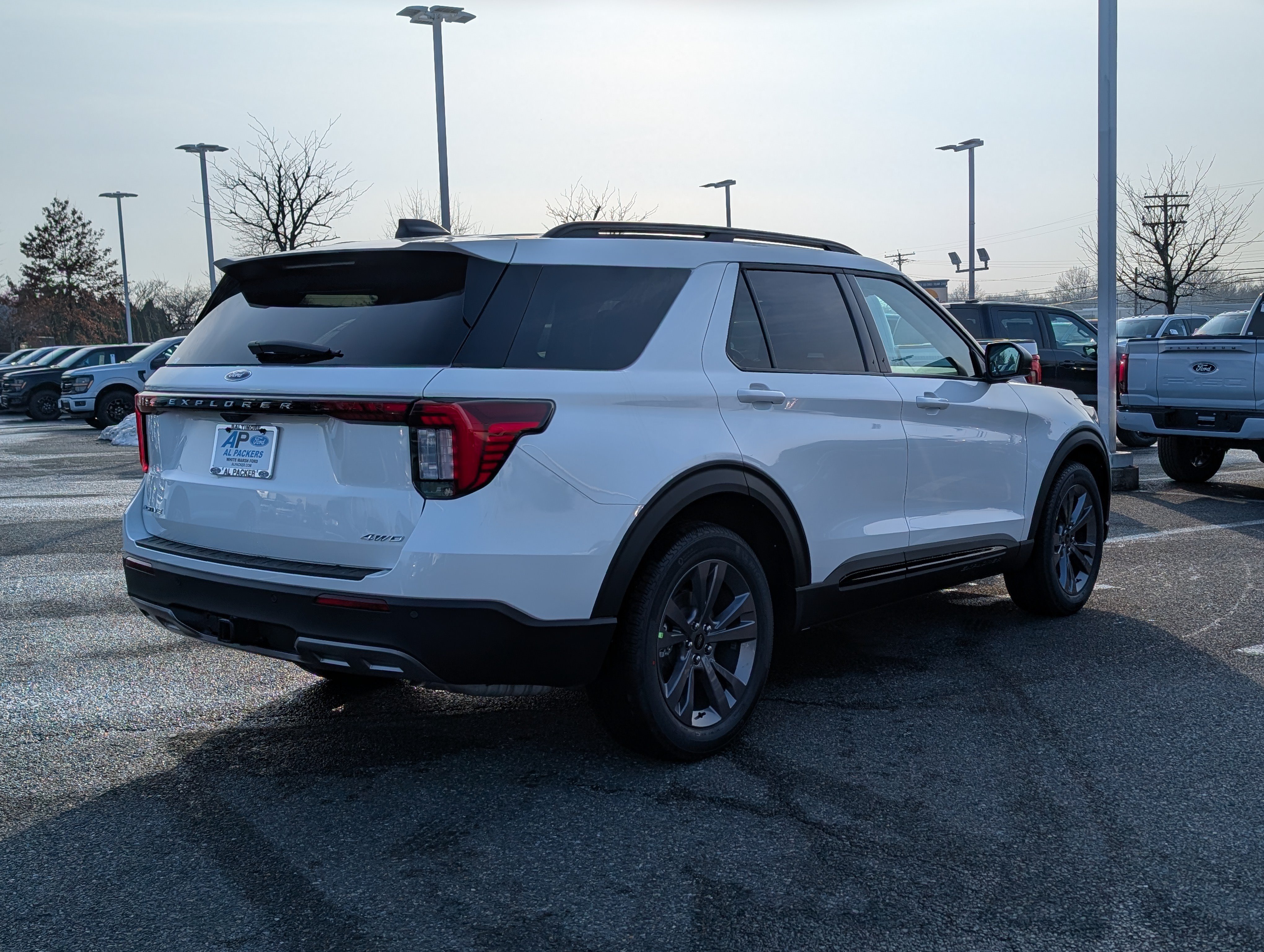 New 2026 Ford Explorer Active w/ Active Comfort Package AWD/4WD image 2