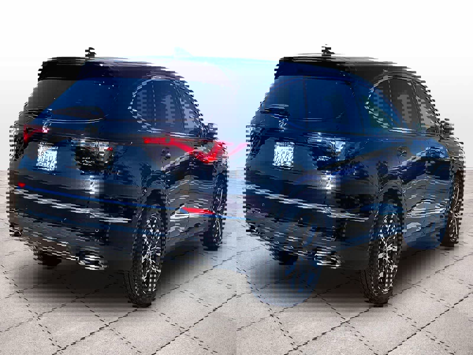 Used 2023 Acura MDX FWD w/ Technology Package image 14