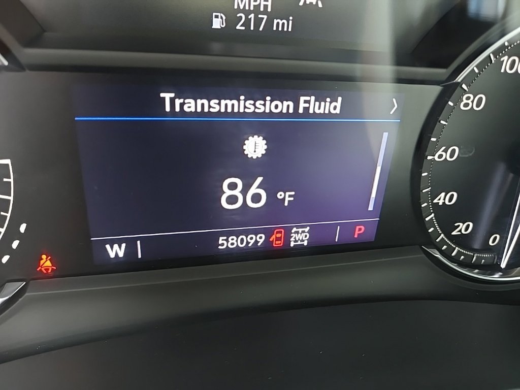 Certified 2023 Cadillac XT5 Premium Luxury AWD/4WD image 25